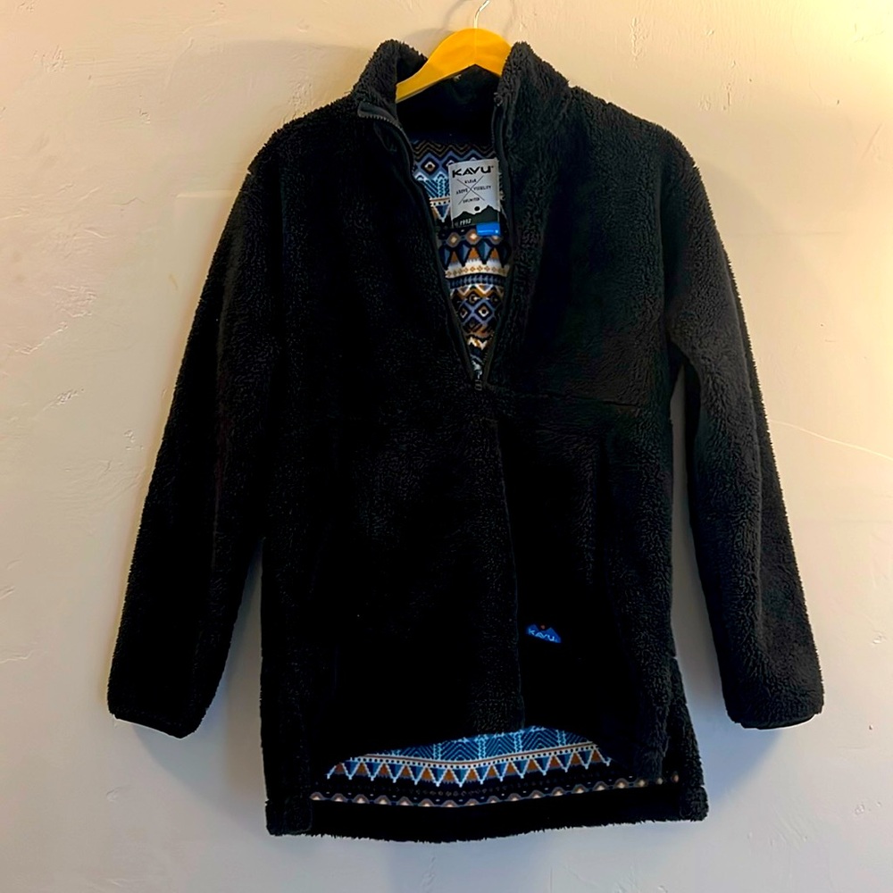 KAVU Women’s Snowpack Half Zip Fleece Pullover, Size M, Black Chalet print